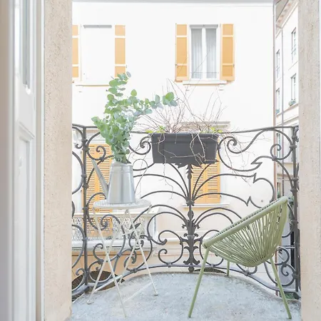 Viavi By Rent * Como