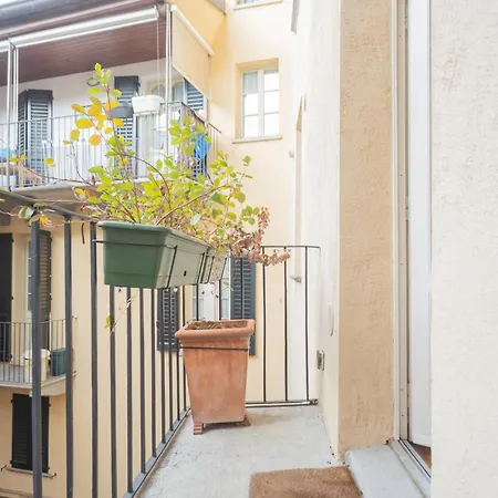 Viavi Apartment Como