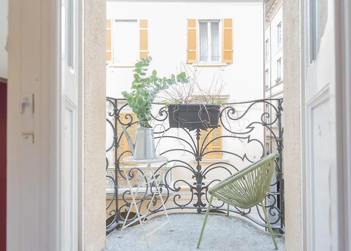 Viavi By Rent * Como