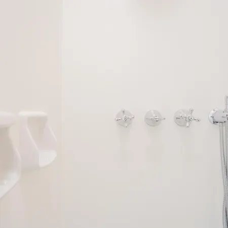 Viavi By Rent * Como